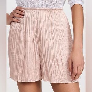 Vince pink crinkle shorts long size Medium